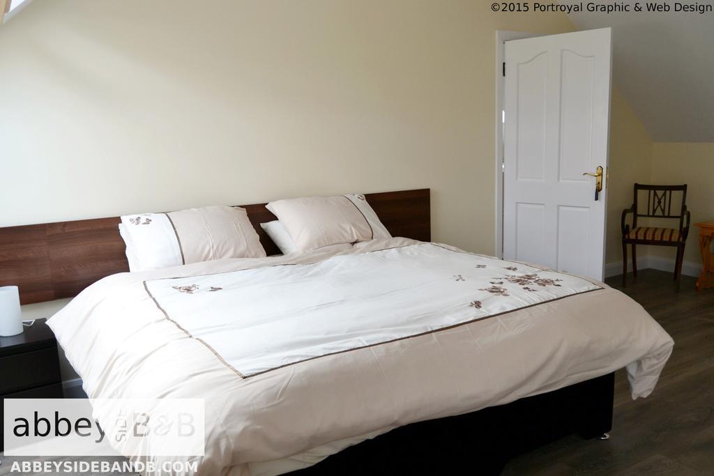Abbeyside B&B Ballintober  ภายนอก รูปภาพ