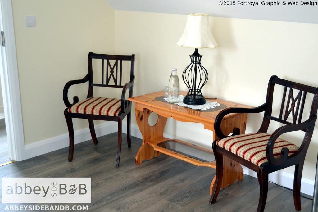 Abbeyside B&B Ballintober  ภายนอก รูปภาพ