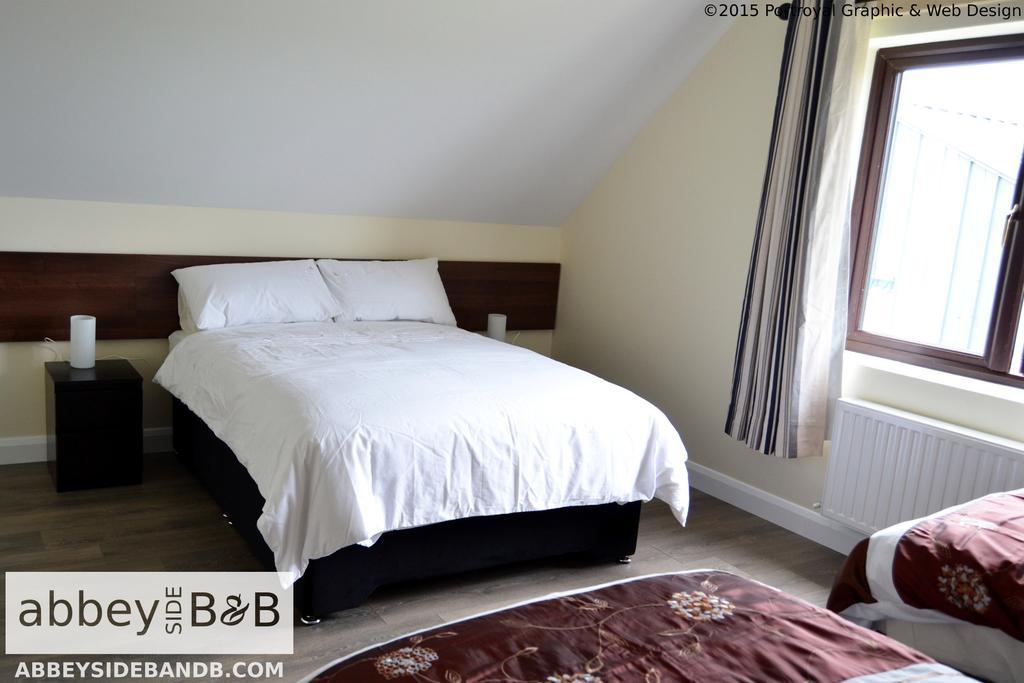 Abbeyside B&B Ballintober  ภายนอก รูปภาพ