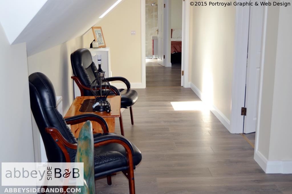 Abbeyside B&B Ballintober  ภายนอก รูปภาพ