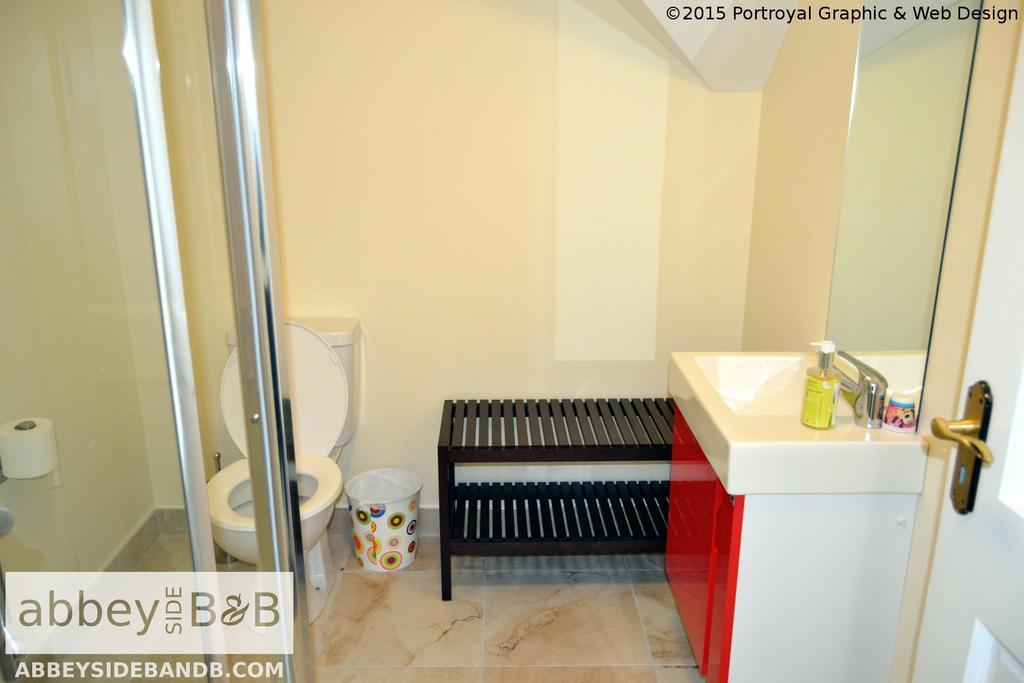Abbeyside B&B Ballintober  ภายนอก รูปภาพ